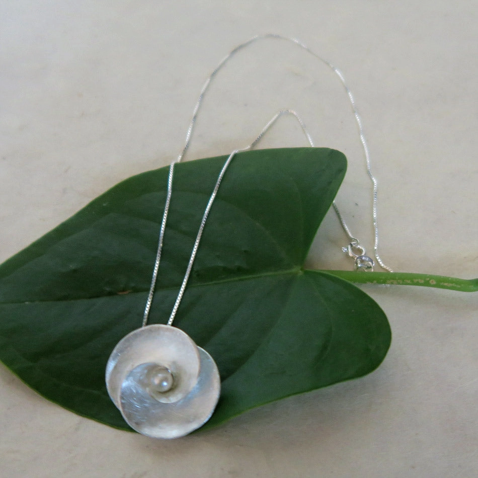 Berkilau Necklace - White Pearl, Sterling Silver, Indonesia