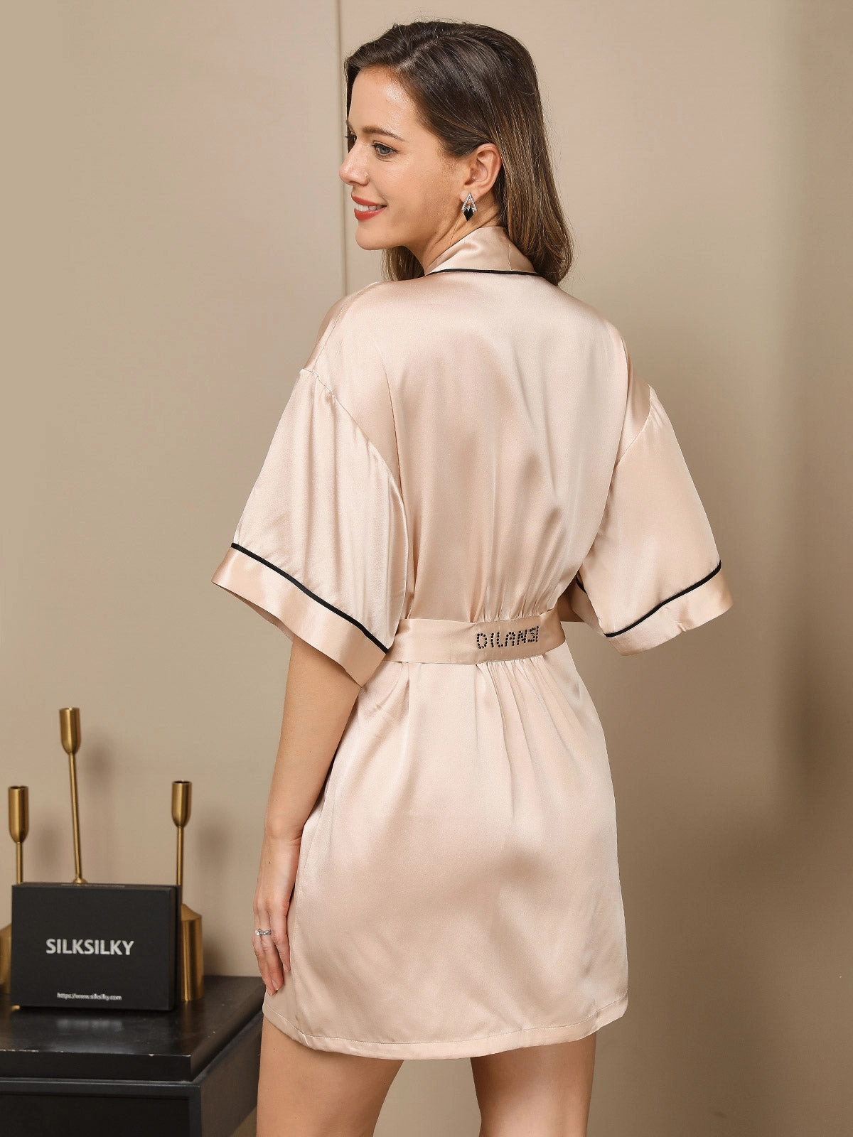 Clearance (US Warehouse) - 19Momme Silk Belted Bridal Kimono Robe