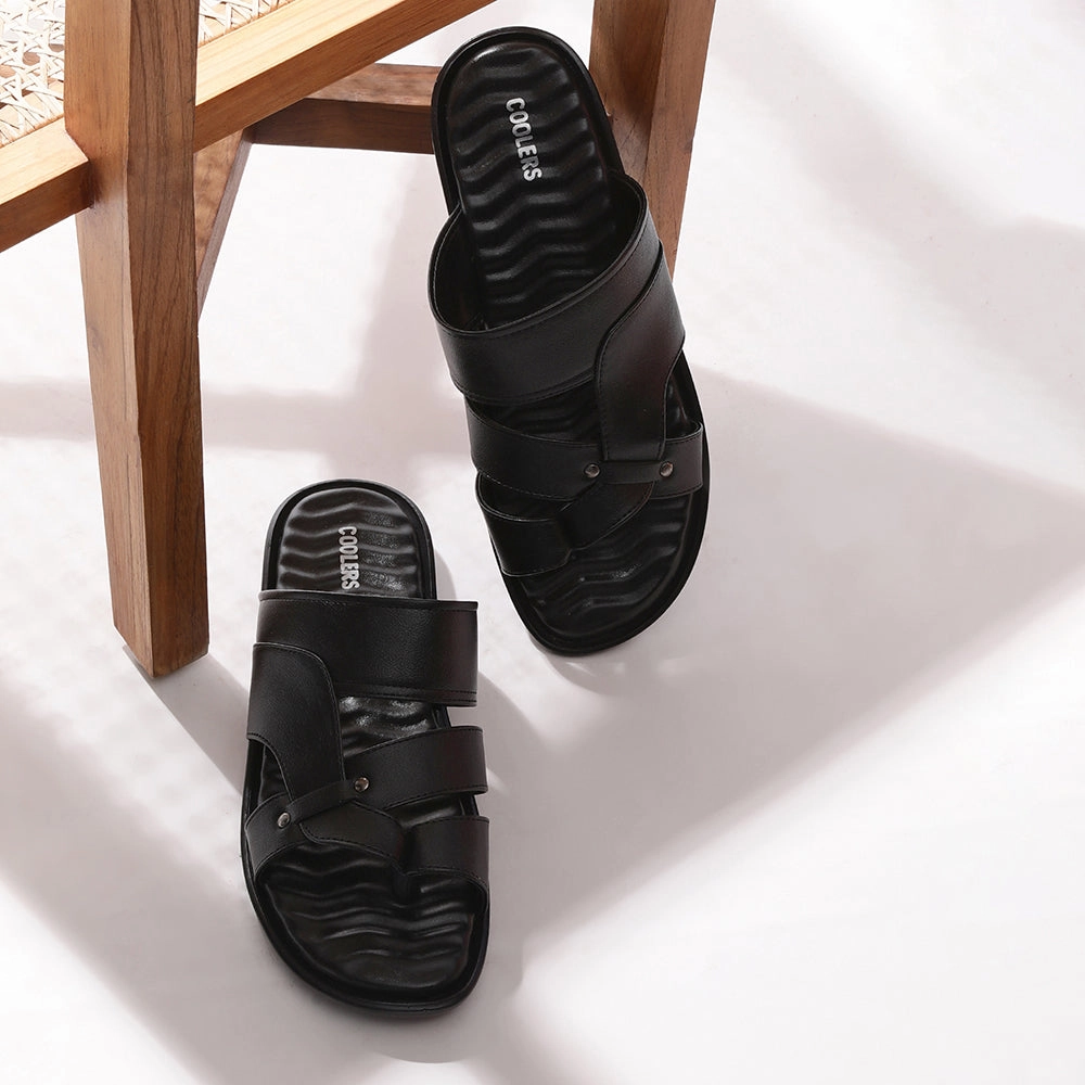 Coolers Casual Black Slippers For Men TRL-113 By Liberty