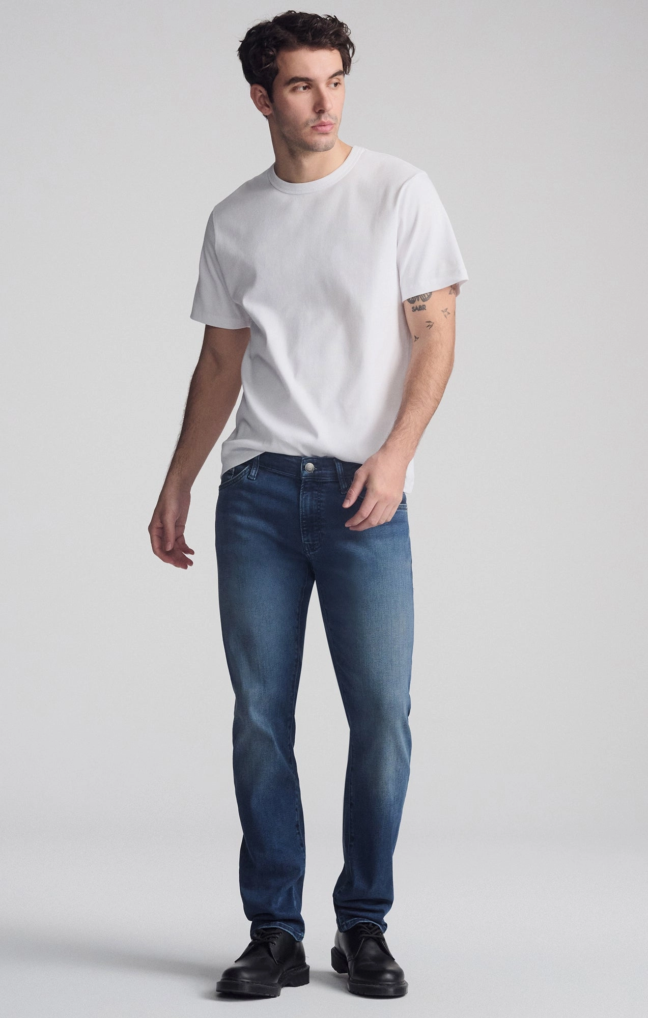 JAKE SLIM LEG IN DARK USED SUPERMOVE