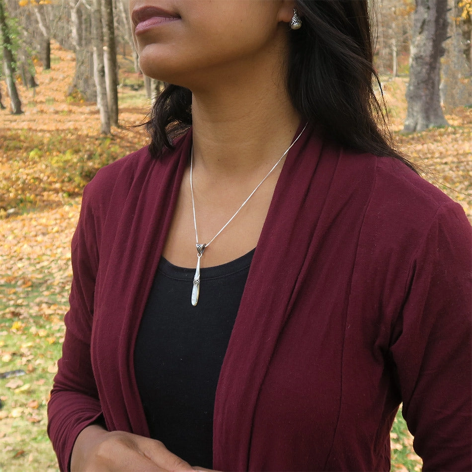 Kenindah Necklace, Mother of Pearl - Sterling Silver, Indonesia