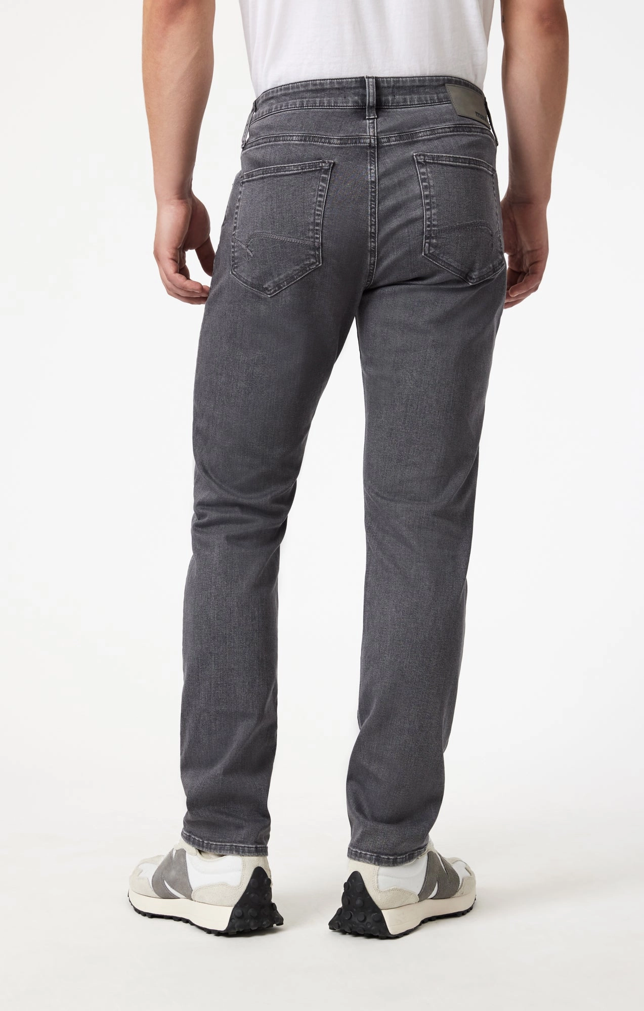 MARCUS SLIM STRAIGHT LEG IN LIGHT GREY SUPERMOVE