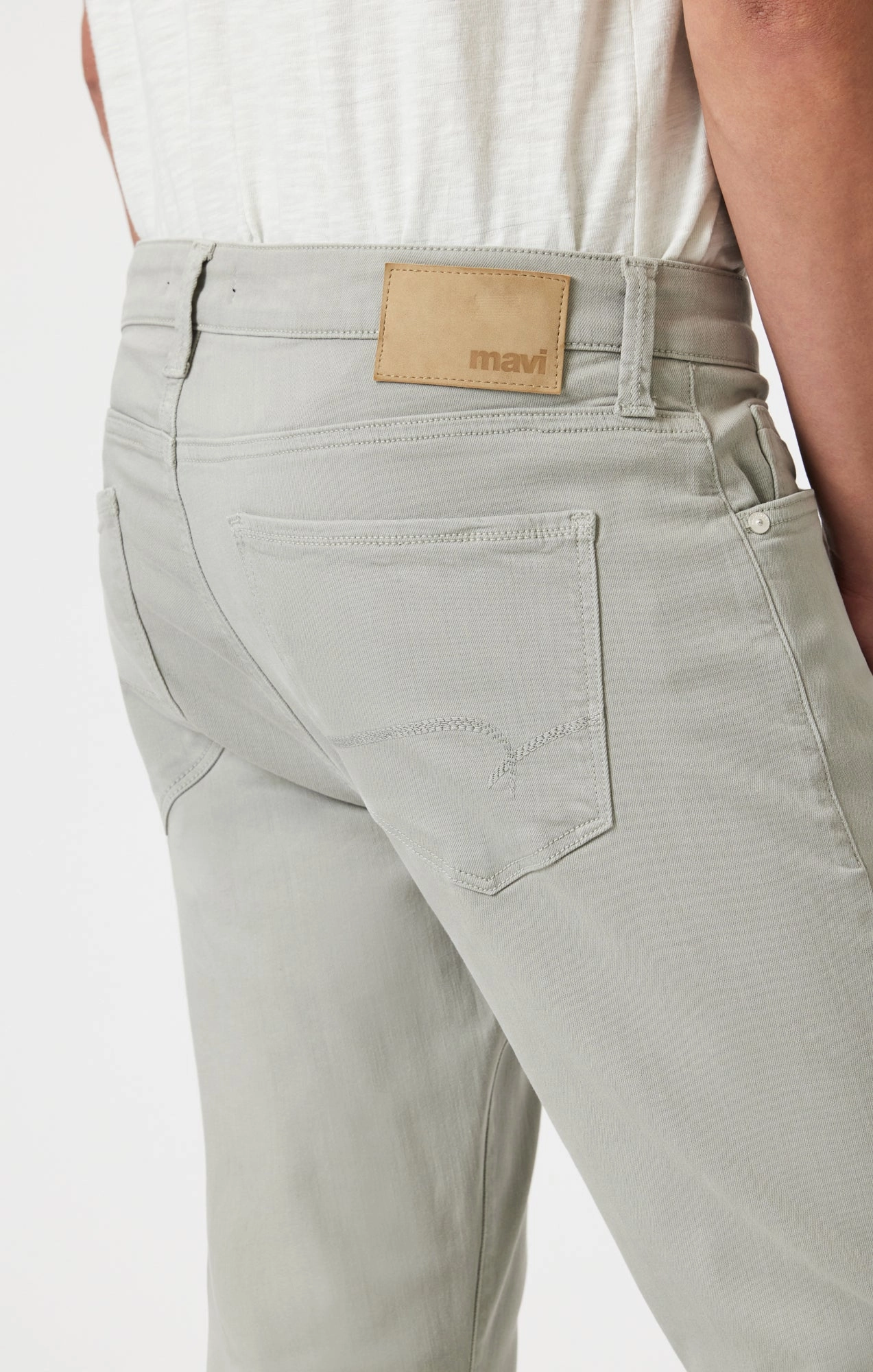 MARCUS SLIM STRAIGHT LEG IN LIGHT SAGE SUPERMOVE