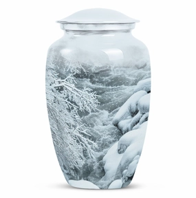 Mountains Urn Memorial: Medium-Size Burial Tribute