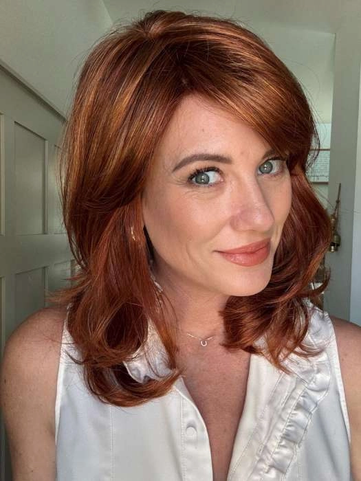 Nadia Petite | Synthetic Wig (Mono Part)