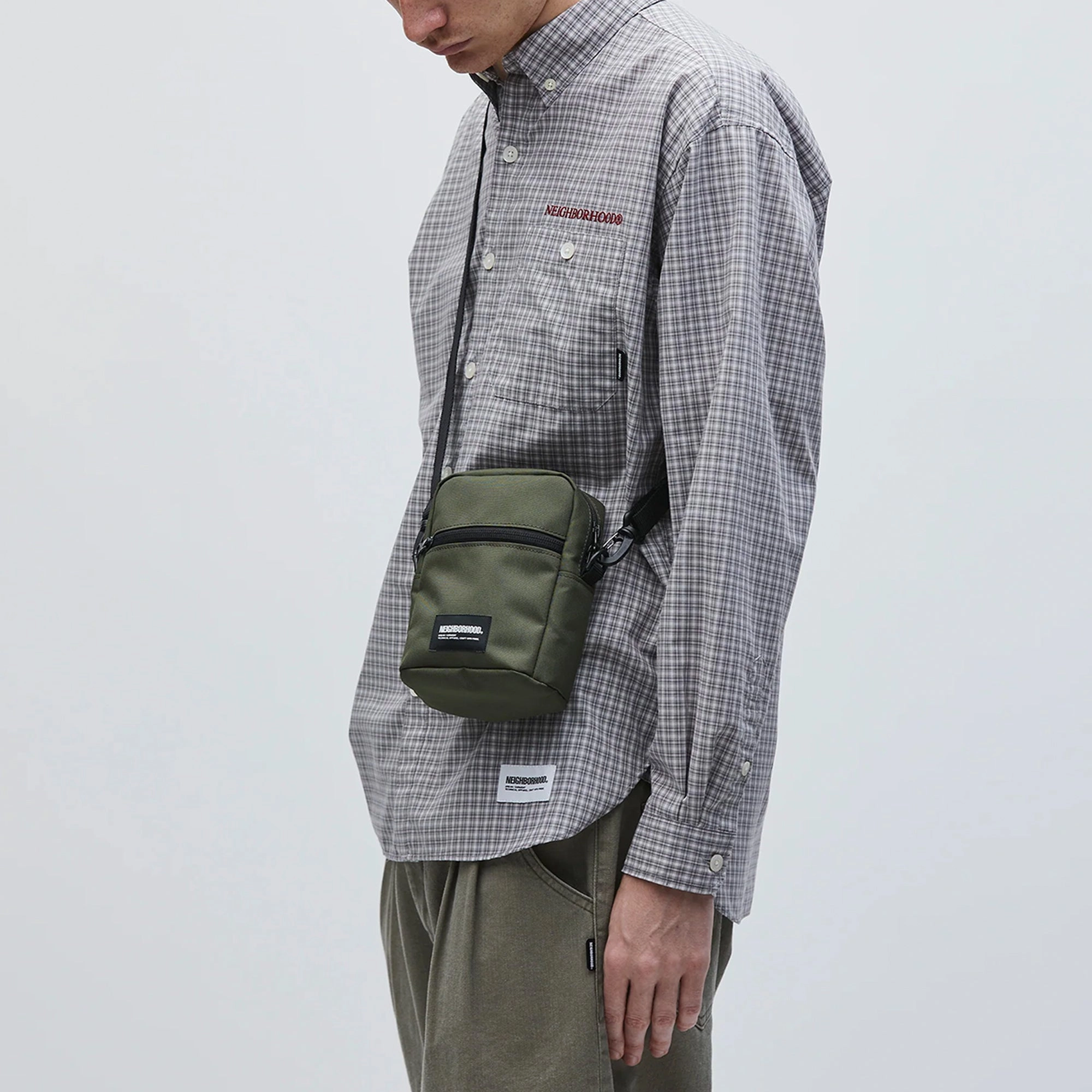 Neighborhood Mini Vertical Bag Olive Drab  251TQNH-CG02