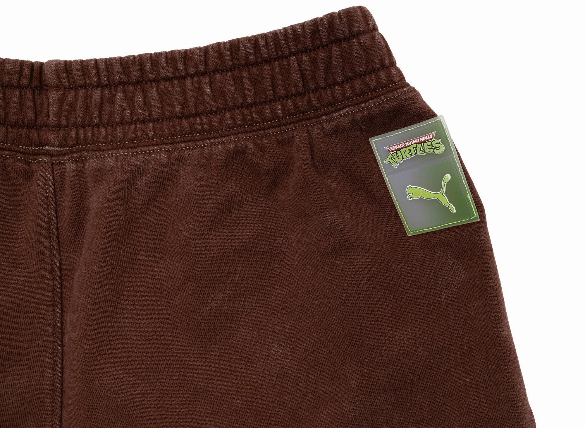 Puma x TMNT Relaxed Shorts in Brown xld