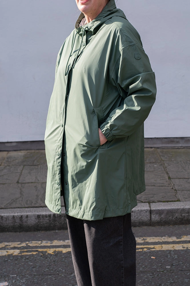 Tantä Mis Dark Forest Raincoat