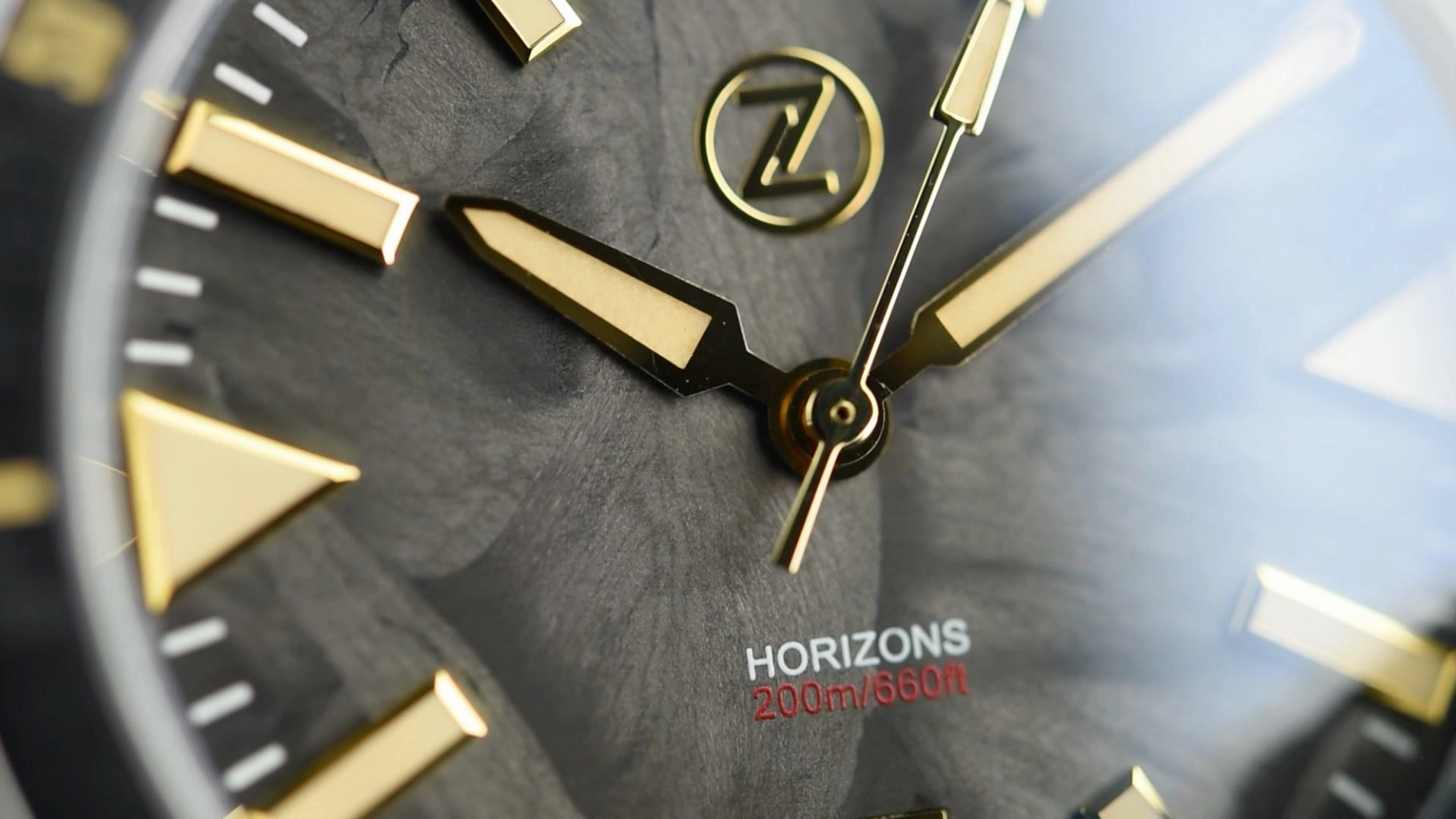 Zelos Horizons 43mm Forged Carbon (Pre-owned)